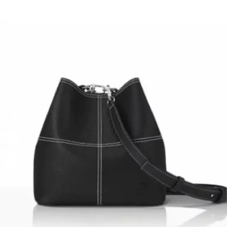 韓國必買包包3. Find Kapoor