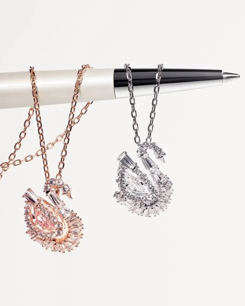 奧捷必買精品1. Swarovski 施華洛世奇水晶