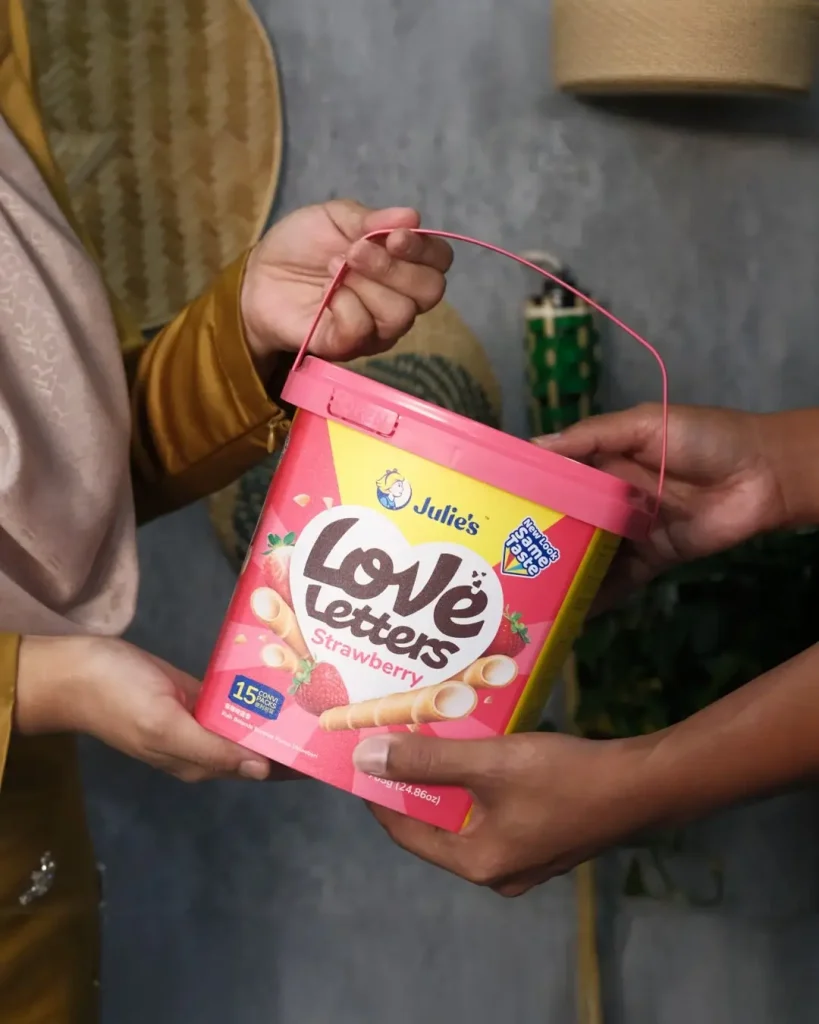 吉隆坡必買伴手禮 Julie’s 草莓夾心餅