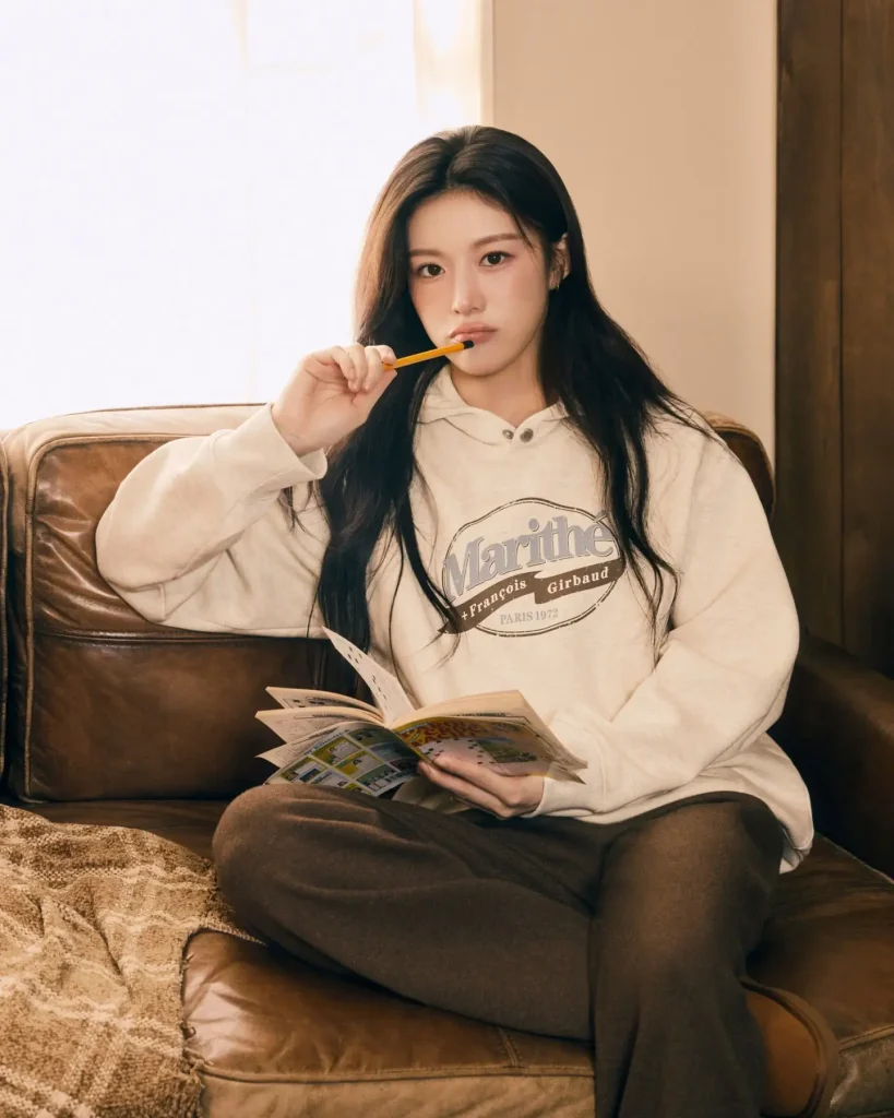 大 Logo 大學 T，本地價最療癒