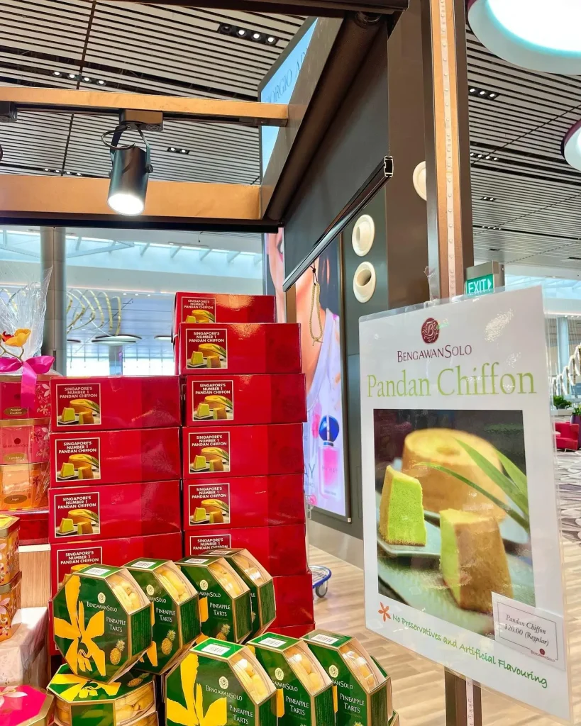 新加坡伴手禮 Bengawan Solo 斑蘭戚風蛋糕